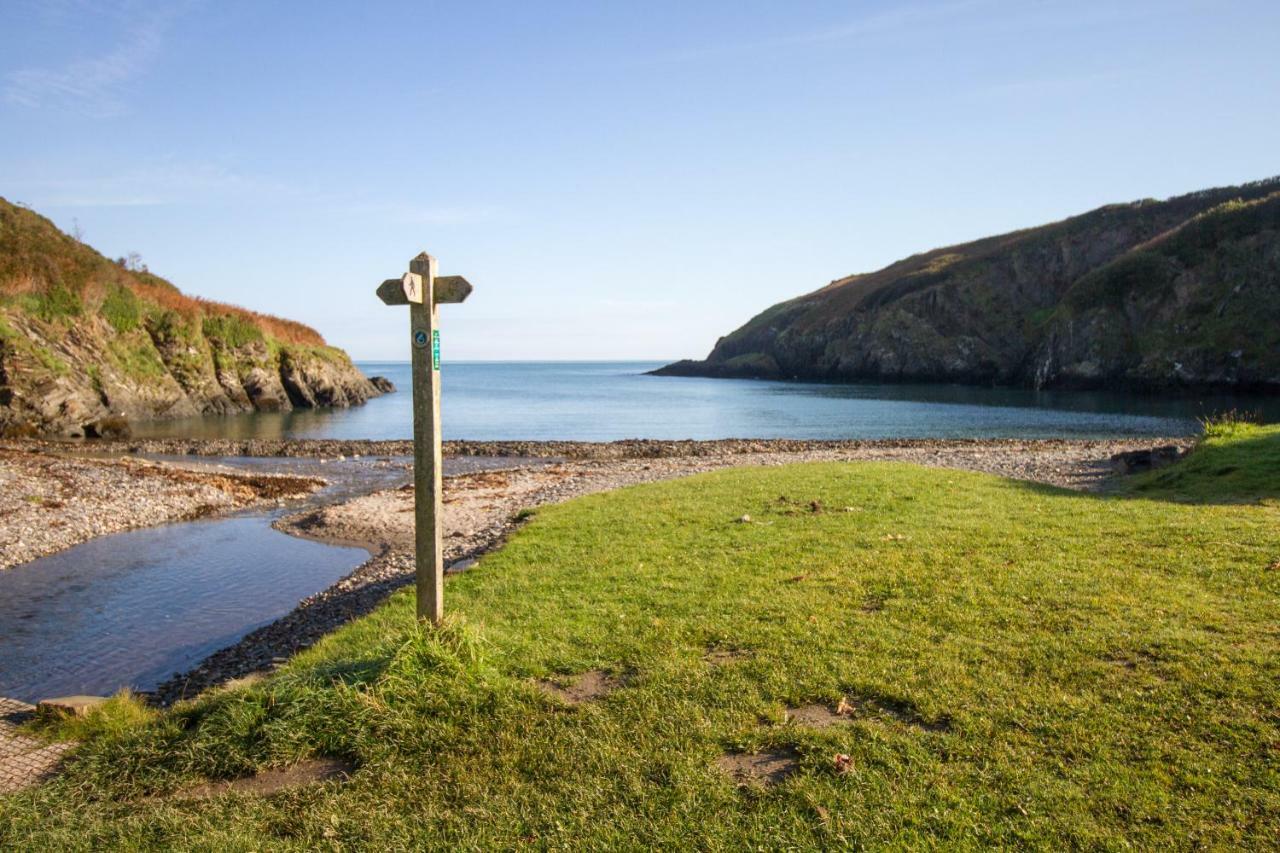 Ty Pren Bach Villa Maenclochog Kültér fotó