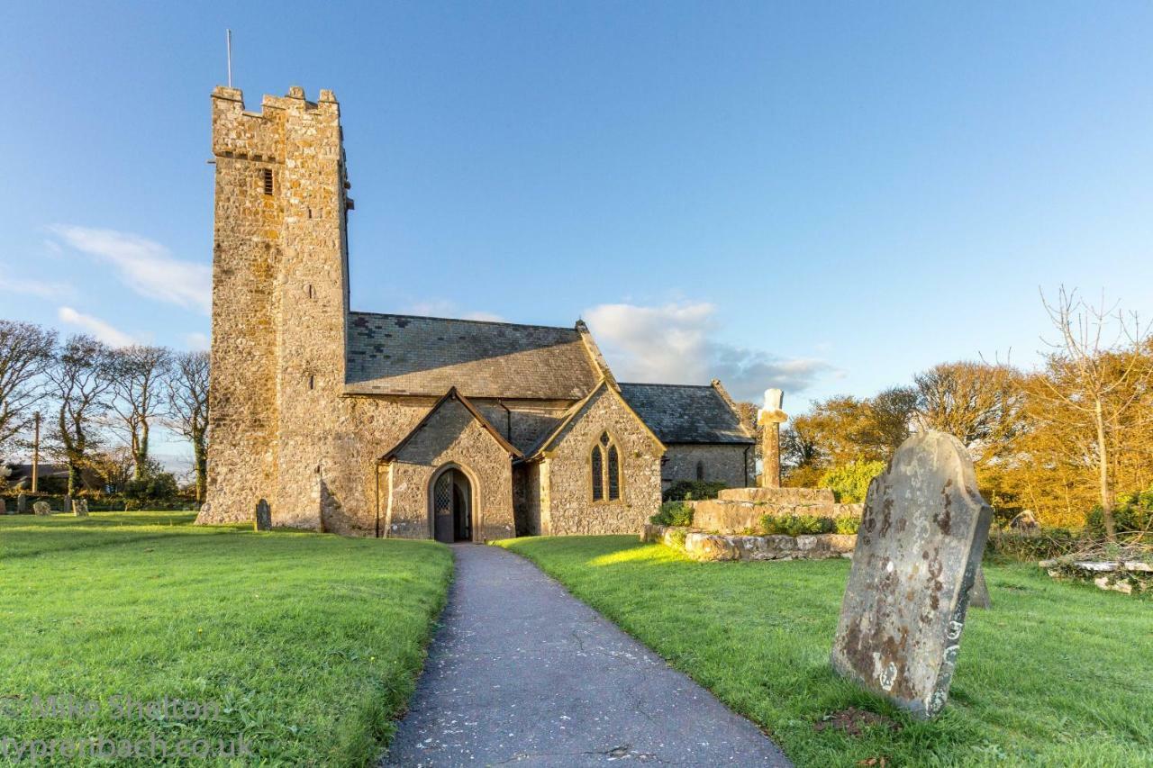 Ty Pren Bach Villa Maenclochog Kültér fotó